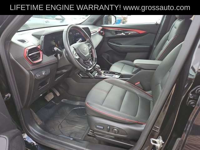 Used 2024 Chevrolet TrailBlazer RS w/ Driver Confidence Package FWD image 13