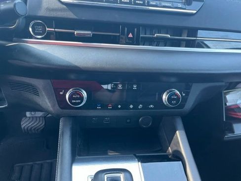 Used 2024 Mitsubishi Outlander SEL FWD image 26