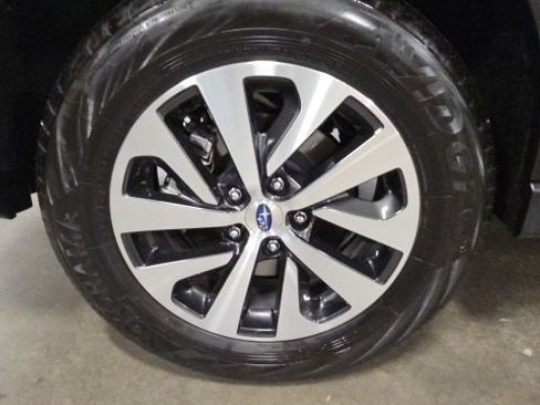 Certified 2025 Subaru Outback Premium w/ Popular Package #1A image 47