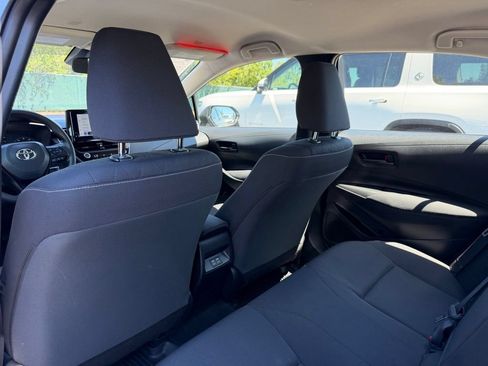 Used 2023 Toyota Corolla LE FWD image 29
