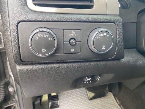 Used 2013 GMC Sierra 1500 SLE w/ All-Terrain Package image 9