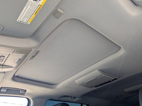 Used 2016 GMC Yukon XL SLT w/ Open Road Package image 36