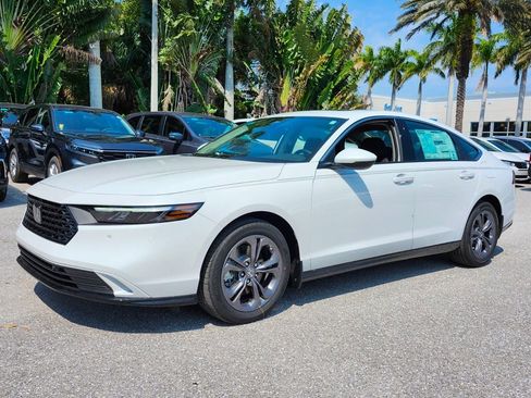 New 2025 Honda Accord EX-L image 3