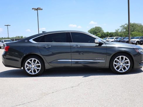 Used 2019 Chevrolet Impala Premier FWD image 7