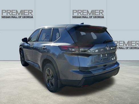 New 2026 Nissan Rogue SV image 7