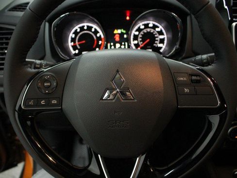 New 2026 Mitsubishi Outlander Sport SE image 8