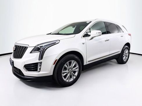 Used 2022 Cadillac XT5 Luxury AWD/4WD image 3