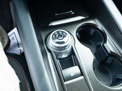 Used 2025 Ford Explorer ST-Line image 19