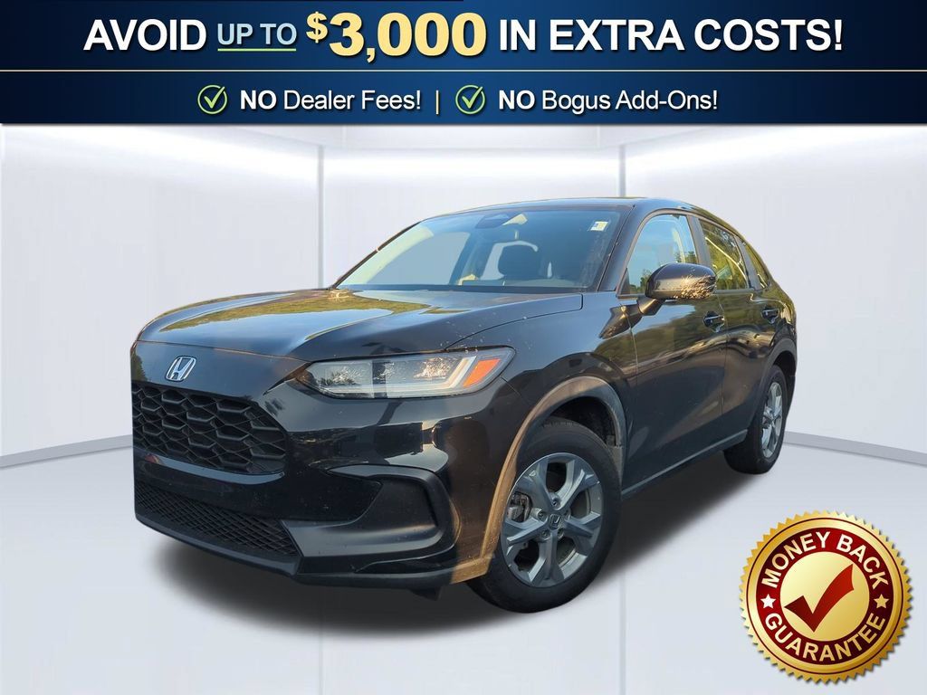 Used 2025 Honda HR-V LX image 1
