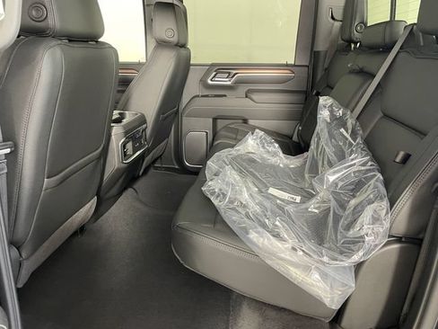 New 2026 GMC Sierra 3500 Denali w/ Denali Reserve Package AWD/4WD image 14