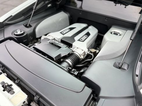 Used 2012 Audi R8 V8 AWD/4WD image 20