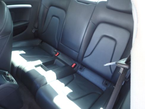 Used 2011 Audi A5 2.0T Premium Plus image 10