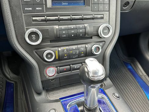 Used 2018 Ford Mustang GT RWD image 32