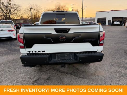 Used 2021 Nissan Titan PRO-4X w/ Pro-4x Convenience Package image 5