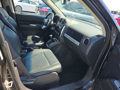 Used 2017 Jeep Compass High Altitude AWD/4WD image 8