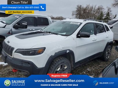 Used 2019 Jeep Cherokee Trailhawk w/ Comfort/Convenience Group