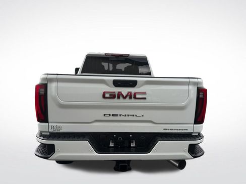 New 2026 GMC Sierra 2500 Denali w/ Denali Reserve Package AWD/4WD image 5