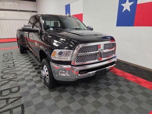 Used 2018 RAM 3500 Laramie w/ Convenience Group image 17