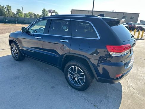 Used 2017 Jeep Grand Cherokee Limited AWD/4WD image 34