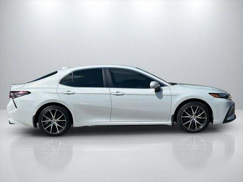 Certified 2024 Toyota Camry SE FWD image 4