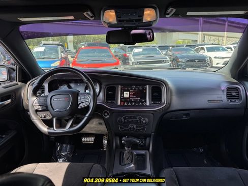 Used 2022 Dodge Charger Scat Pack RWD image 38