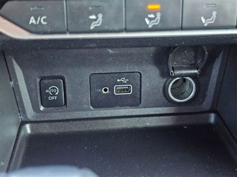 Used 2024 Nissan Sentra S image 27