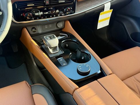 New 2026 Nissan Rogue Platinum w/ Platinum Premium Package image 26