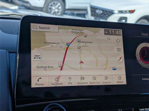 Used 2024 Nissan Armada SL w/ Captain's Chairs Package image 34