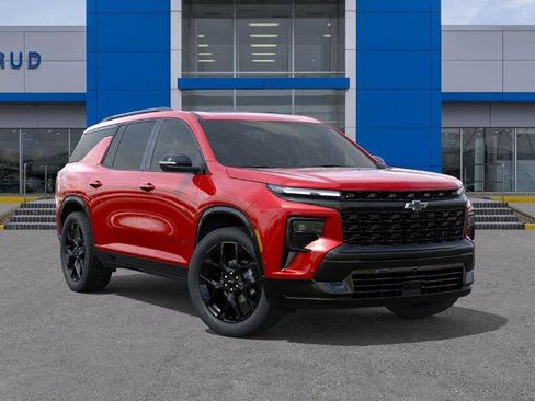 New 2026 Chevrolet Traverse RS image 7