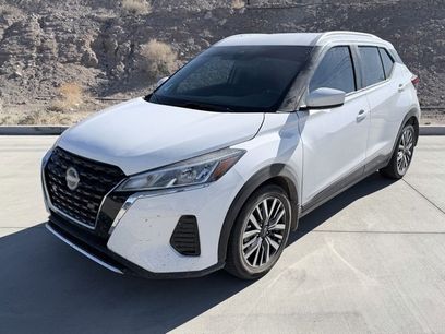 Used 2022 Nissan Kicks SV