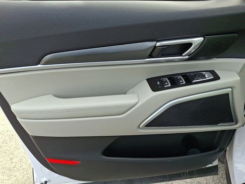 Used 2021 Kia Telluride S image 13