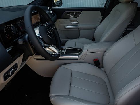 New 2026 Mercedes-Benz GLA 250 image 19