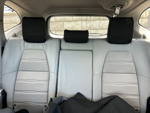 Used 2017 Honda CR-V EX-L image 12