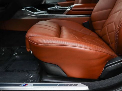 Used 2023 BMW 740i w/ Executive Package RWD image 22