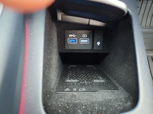 Used 2022 Genesis GV70 3.5T Sport w/ Sport Advanced Package image 28