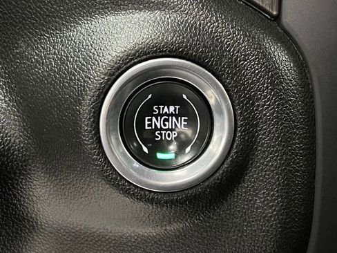 Used 2021 GMC Sierra 1500 AT4 w/ AT4 Value Package AWD/4WD image 34