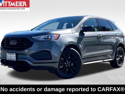 Used 2023 Ford Edge SE w/ Black Appearance Package