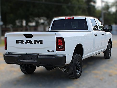 Used 2026 RAM 2500 Tradesman w/ Bed Convenience Group AWD/4WD image 5