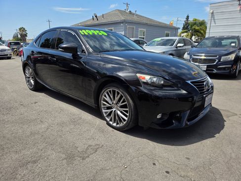 Used 2015 Lexus IS 250 w/ Navigation System Package RWD image 5