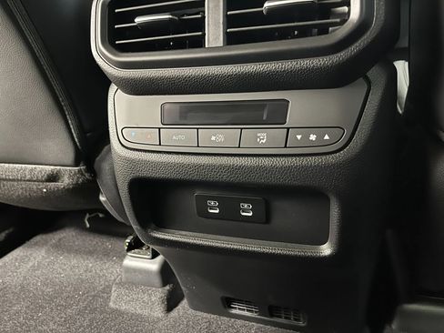 New 2026 Honda Pilot Touring image 24