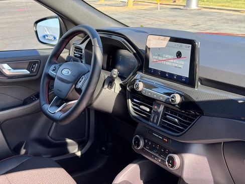 New 2026 Ford Escape ST-Line w/ Cold Weather Package image 24