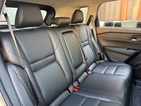 Used 2022 Nissan Rogue SL FWD image 35