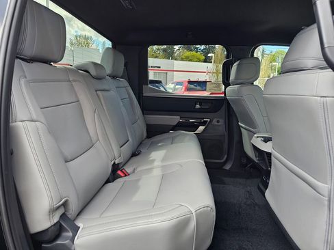 New 2026 Toyota Tundra Limited AWD/4WD image 12