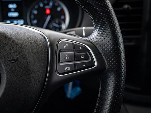 Used 2023 Mercedes-Benz Metris Passenger image 24