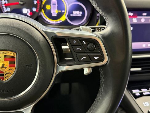 Certified 2022 Porsche Cayenne image 23
