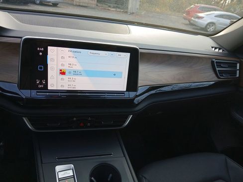 New 2026 Volkswagen Atlas SE image 17