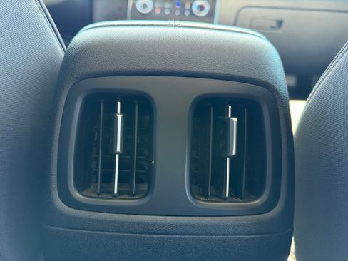 Certified 2023 Hyundai Tucson SEL AWD/4WD image 33