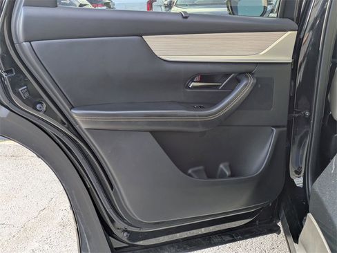 Used 2025 MAZDA CX-90 3.3 Turbo w/ Premium Sport Pkg image 19