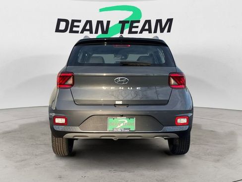 New 2026 Hyundai Venue SEL FWD image 6
