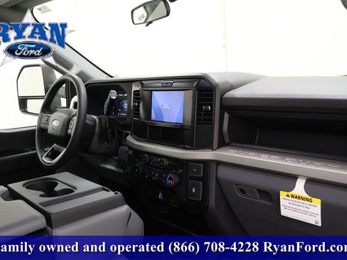 New 2025 Ford F250 XL w/ FX4 Off-Road Package image 17